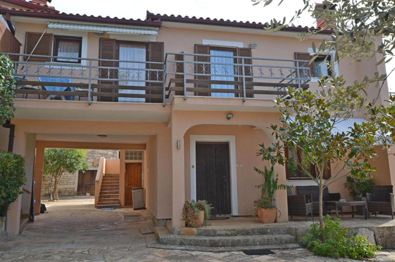 Apartments Josip Pavicini Zewnętrze zdjęcie