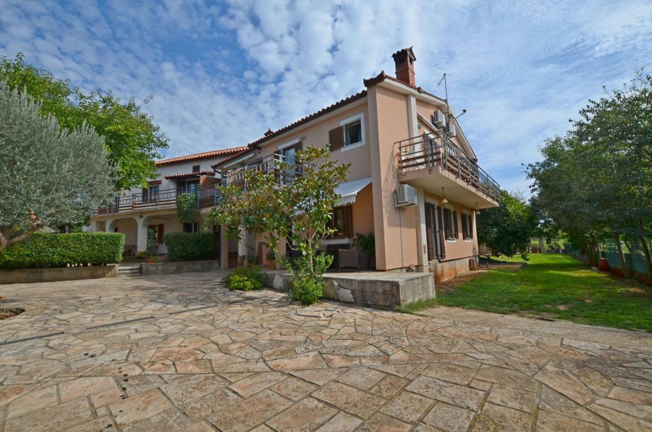 Apartments Josip Pavicini Zewnętrze zdjęcie